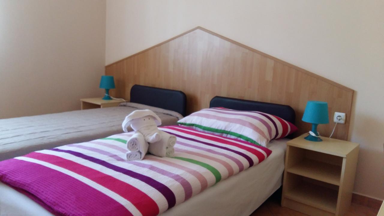 Civis Szallashely Debrecen Luaran gambar